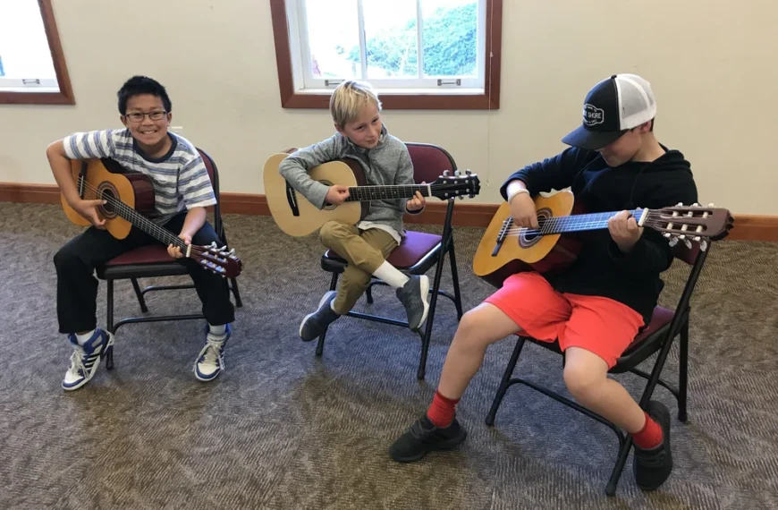 guitar+class
